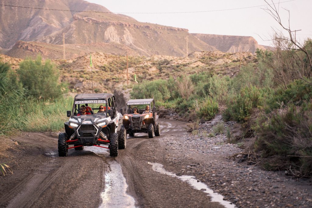 buggy en el desierto de tabernas
